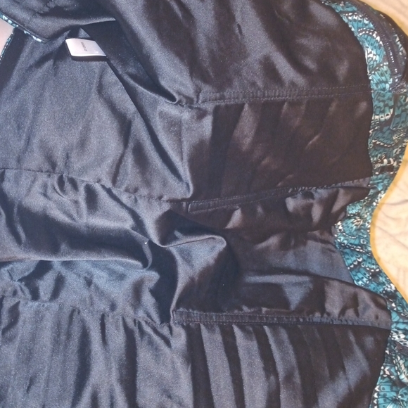 COPY - WHBM-EUC-TEAL&BLACK- BUTTERFLY.PRINT-BUSTIER/CORSET-SIZE:00 - Picture 6 of 9